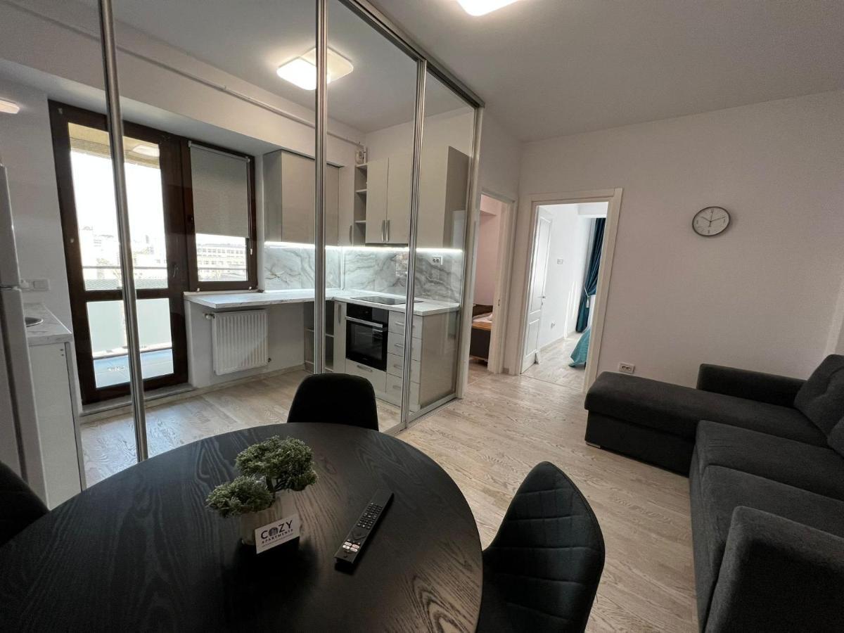Cozy Apartments - City Center Jászvásár Kültér fotó
