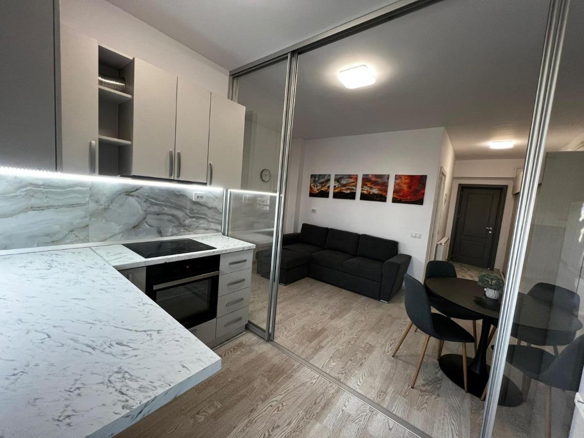 Cozy Apartments - City Center Jászvásár Kültér fotó