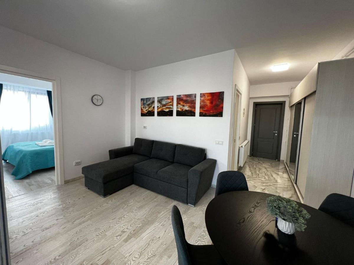 Cozy Apartments - City Center Jászvásár Kültér fotó