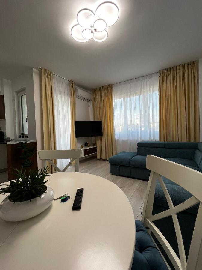 Cozy Apartments - City Center Jászvásár Kültér fotó