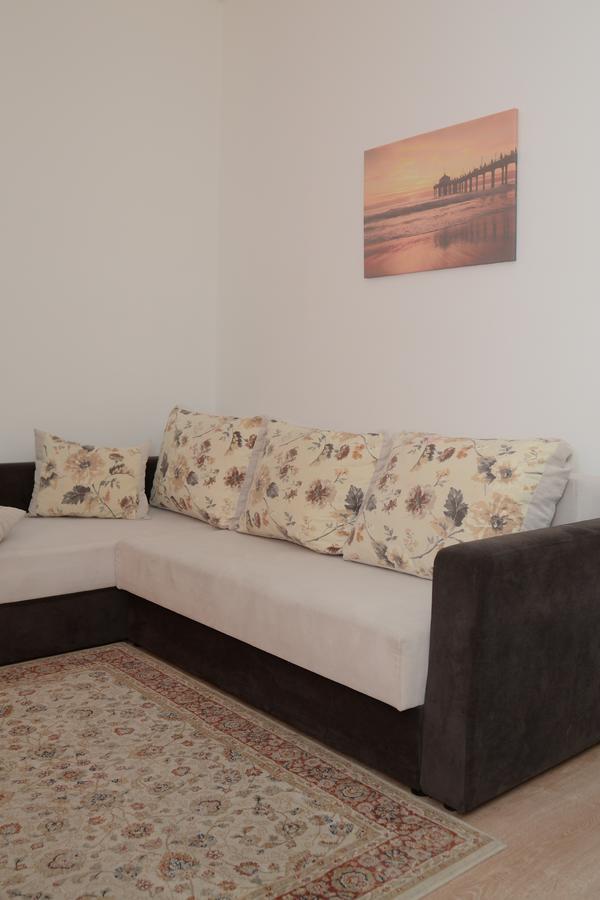 Cozy Apartments - City Center Jászvásár Kültér fotó