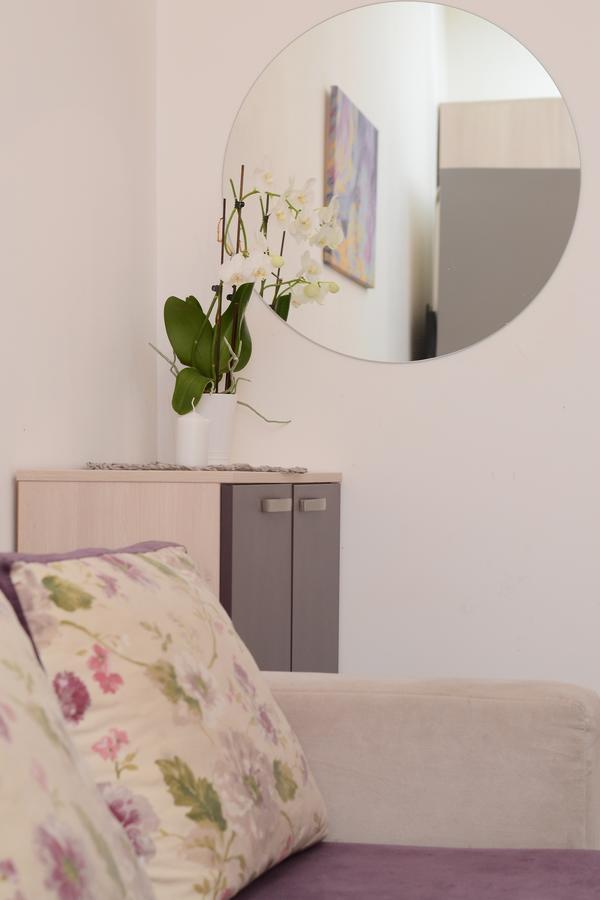 Cozy Apartments - City Center Jászvásár Kültér fotó