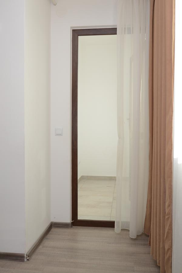 Cozy Apartments - City Center Jászvásár Kültér fotó