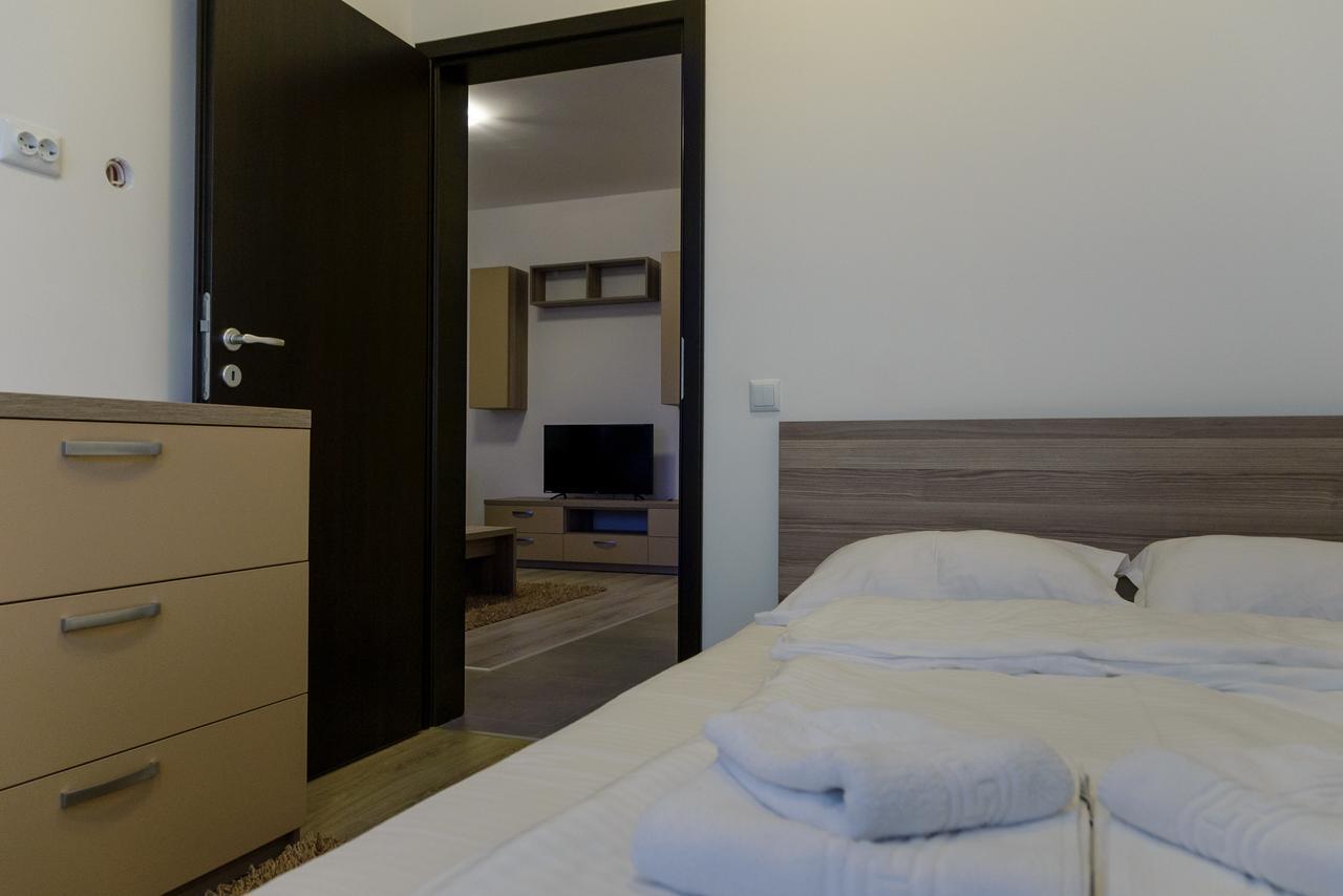 Cozy Apartments - City Center Jászvásár Kültér fotó